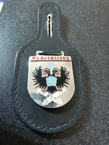 Brustanhänger