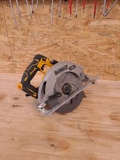 DeWALT Akku-Handkreissäge DCS573 18V Top