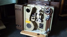 16mm Filmprojektor SK16 /50 von Carl-Zeiss Jena.