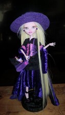 1 Monster High Puppe