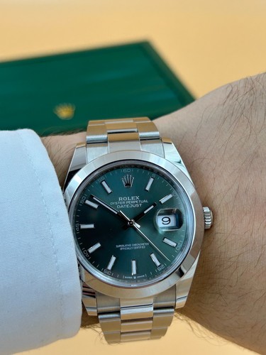 Rolex datejust 126300 - 126300, grün