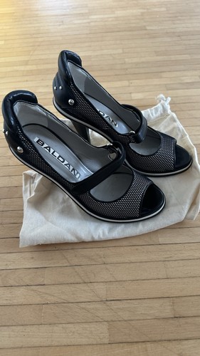Extravagante designer heels - designer,