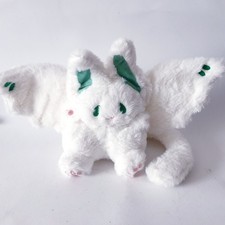 Fledermaus Kanninchen Stofftier Plüschtier flauschig weiß