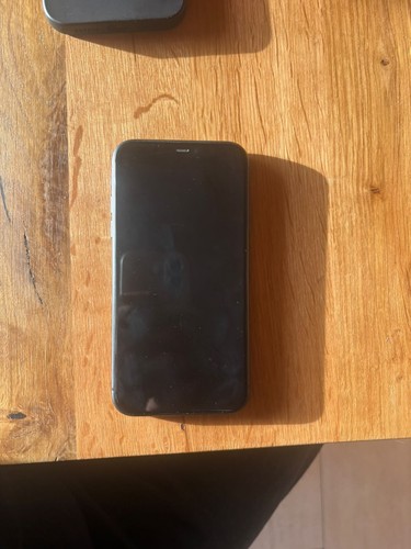 Apple iphone 64gb - 11,