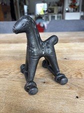 Indisches Tempelspielzeug Pferd Deko Schaukelpferd