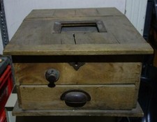 antike Holz Kasse mit Glocke Handaufschrieb aus Tante-Emma-Laden