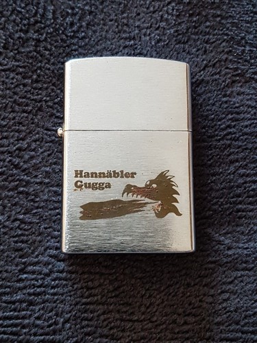 Schönes vintage feuerzeug - schönes,