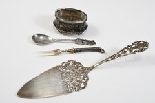 N92K04- Silber Besteck und Saliere mit Glaseinsatz ua Silber 800 