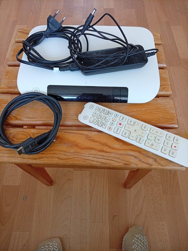 Magenta media receiver 401 - magenta,