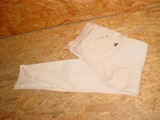 Stretchjeans/Jeans v. Buena