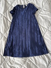 Kleid Samtkleid Blau Gr. 146 Yigga gefüttert Super erhalten Mädchenkleid