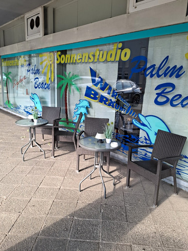 Sonnenstudio mit ausschank und - mit,