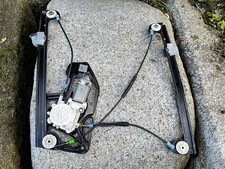 Originaler elektrischer Fensterheber vorne rechts Doppelglas f. BMW E38  8205634