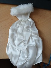 "Barbie" Kleidung -weißes Kleid mit Fell  Vintage 70er Jahre