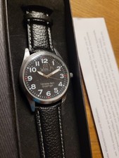 Neue Armbanduhr, Jubiläum 100