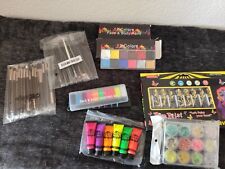 Konvolut - UV Makeup Körperfarbe Schwarzlicht Schminke Pinsel Gesichtsfarbe Neon