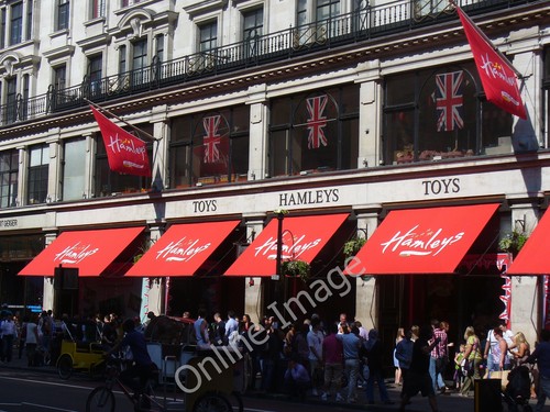 Foto 12x8 hamleys toy - foto, shop