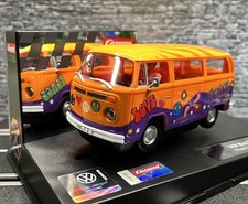 1/32 Slotcar Carrera Evolution VW Bulli Bus T2b "Peace and Love" mit Licht 27759