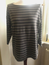 Schickes graues Shirt mit