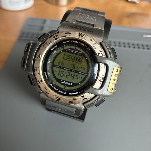 Casio pro trek - casio, gold