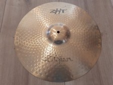 Zildjian® ZHT 18" Medium Thin