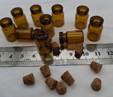 20 Mini-Flaschen, braun