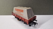 (zwei verschiedene Kupplungen) Fleischmann 5569 Gleisreinigungswagen Waggon Spur HO