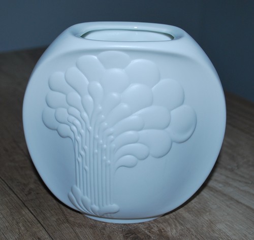 Kaiser bisquit porzellan vase - porzellan,