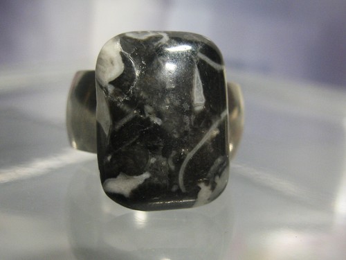 Edelsteinaufsatz black - , &