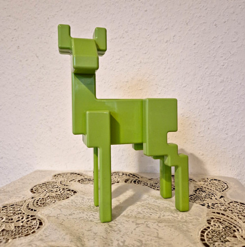 Monika moulder design reh - moulder,