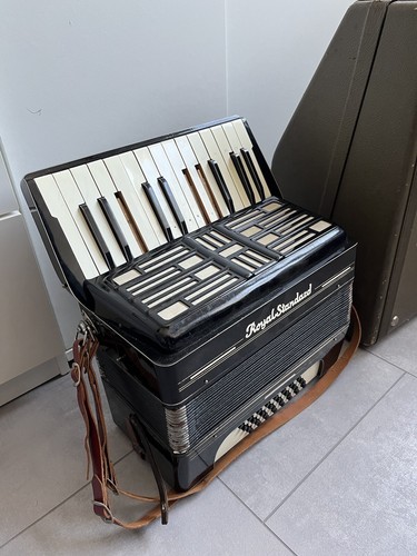 Akkordeon bass royal - bass,