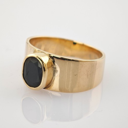 Statement ring aus - aus, gold