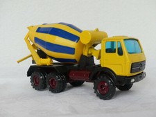 Conrad  3Achs Betonmischer Mercedes Benz 2636 1/50 Gelb Blau Liebherr (?)