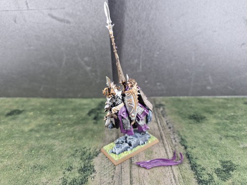 Warhammer old world - world,