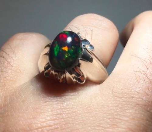 Natürlicher schwarz opal - schwarz,