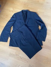 Hugo Boss Herren Schwarz mit feinen Streifen Anzug Gr. 54