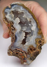 ACHAT mit BERGKRISTALL Druse