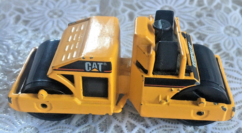Matchbox road roller 1997 - road,