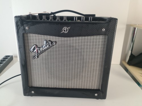 Fender mustang - fender, i