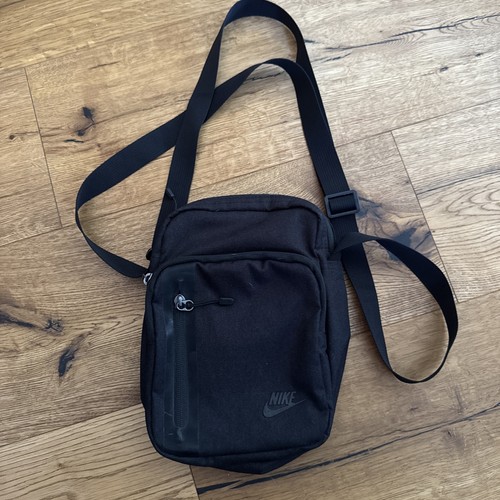 Nike men tech - tech, bag