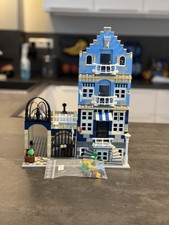 LEGO Creator Expert: Market