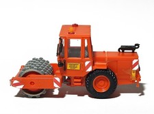 Hamm Stampffußwalze Walze mit Geländereifen 1:87 Kibri #25/356