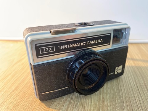 Kodak 77x instamatic camera - kodak,