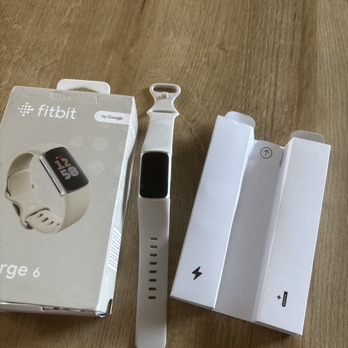 Fitbit charge fitnesstracker - fitbit,