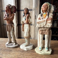 3 Castagna Figuren: Sitting Bull, Sacagawea, Broken Arrow