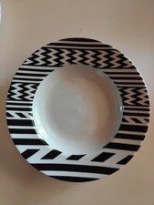 Art Werk Ysenburg Wächtersbach Suppenteller schwarz-weiss