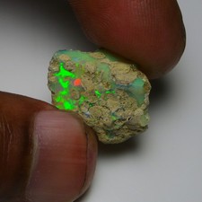 Weißer Opal grob 11,60 kt