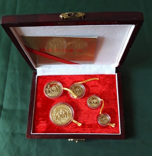 China gold panda set - china,