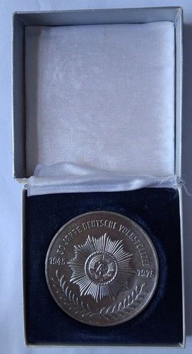 Gedenkmedaille nva jahre - 30,