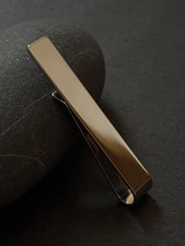 Minimalistische Edelstahl